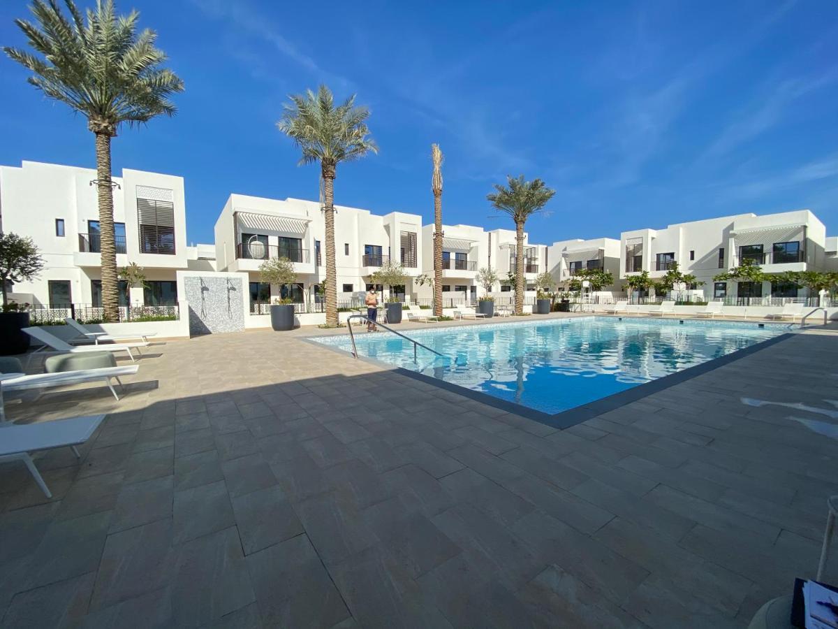 The White Villa Fujairah Luaran gambar